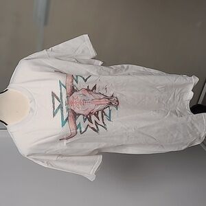 Gildan Size XL White Cotton T-Shirt With Cowgirl Print